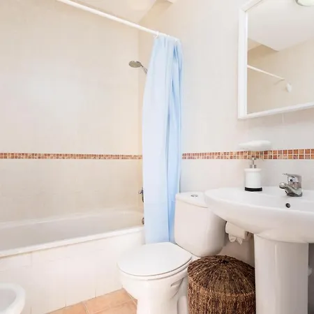 Villa Home2book Charming Ely Pool & Wifi *